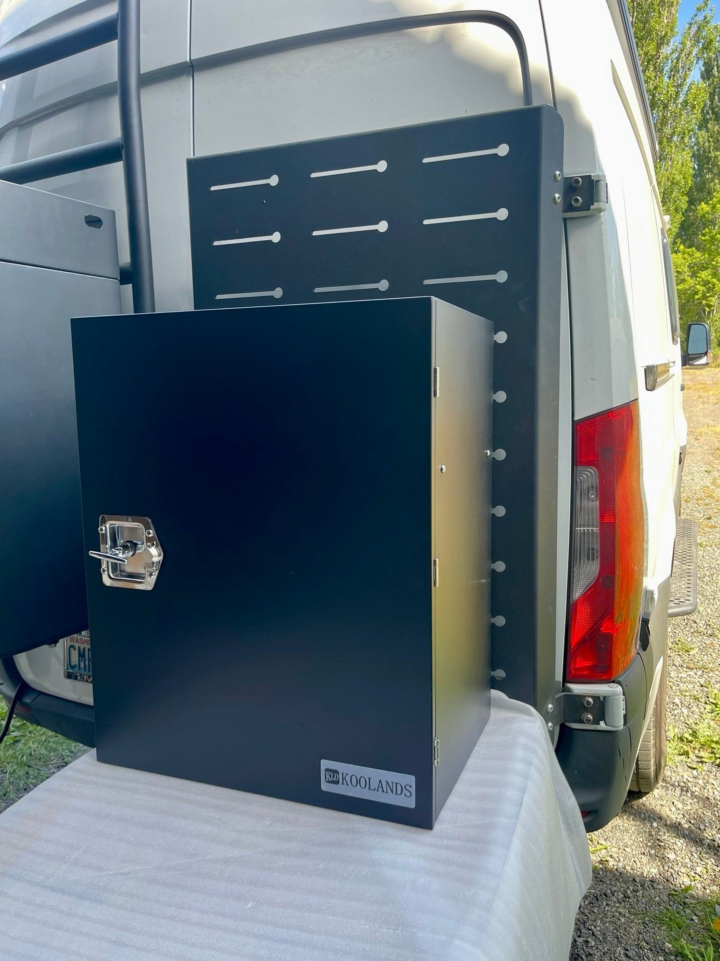 Cajas básicas de montaje trasero de aluminio
